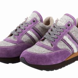 LT_HW16_Gilberta_Violett_EUR 299,90.jpg
