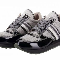 LT_HW16_Gilberta_Schwarz_EUR 299,90.jpg